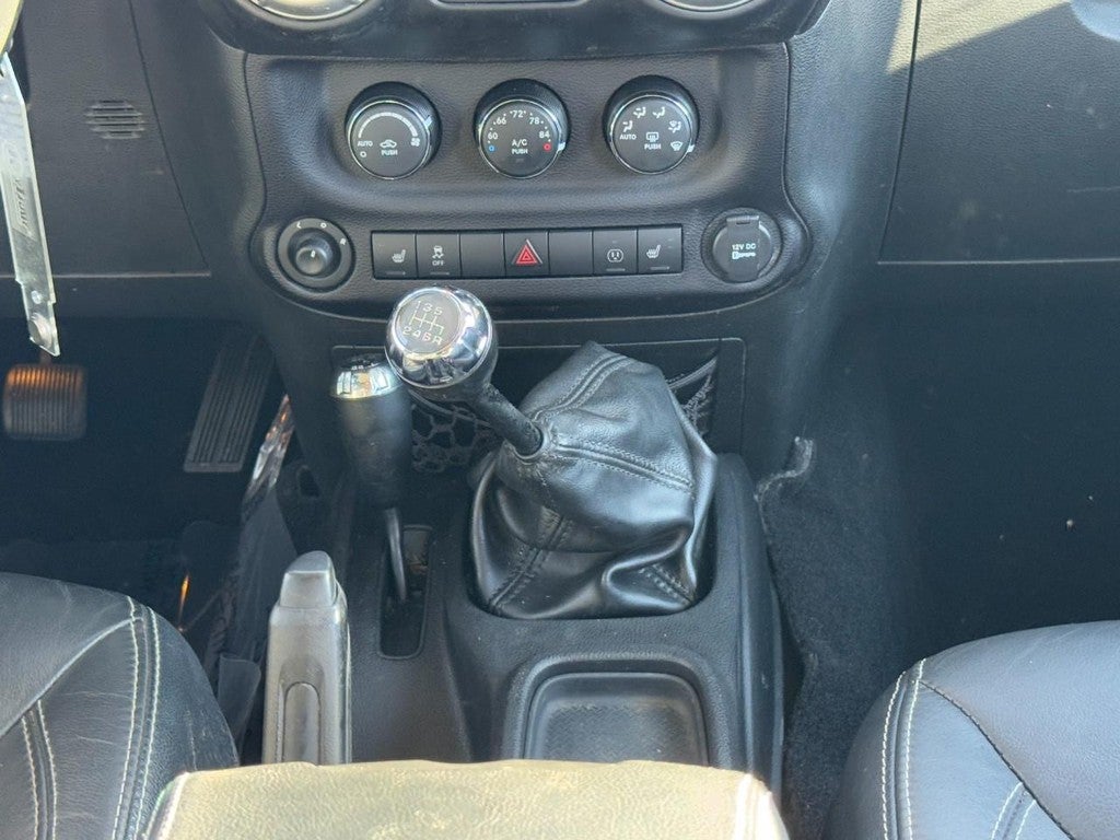 2015 Jeep Wrangler Unlimited 4WD 4dr Rubicon Hard Rock