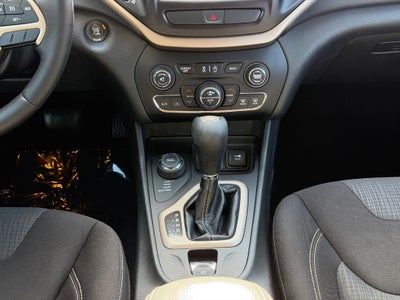 2016 Jeep Cherokee 4WD 4dr Latitude
