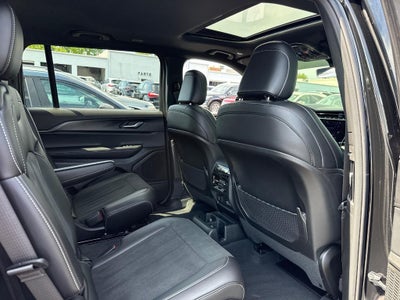 2025 Jeep Grand Cherokee L Altitude X 4x4