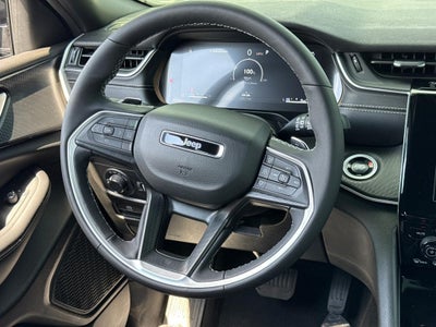 2025 Jeep Grand Cherokee L Altitude X 4x4