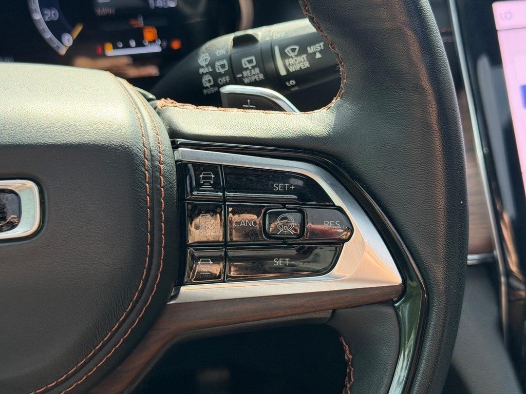 2024 Jeep Grand Cherokee L Summit 4x4
