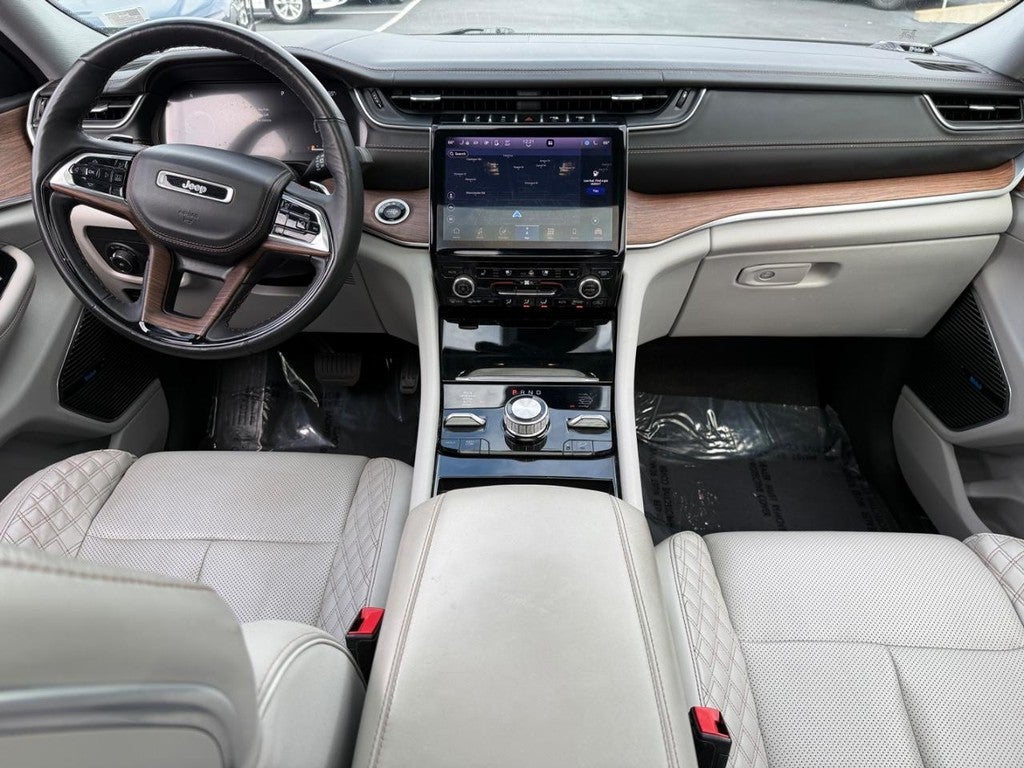 2022 Jeep Grand Cherokee L Summit 4x4
