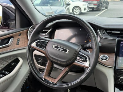 2022 Jeep Grand Cherokee L Summit 4x4