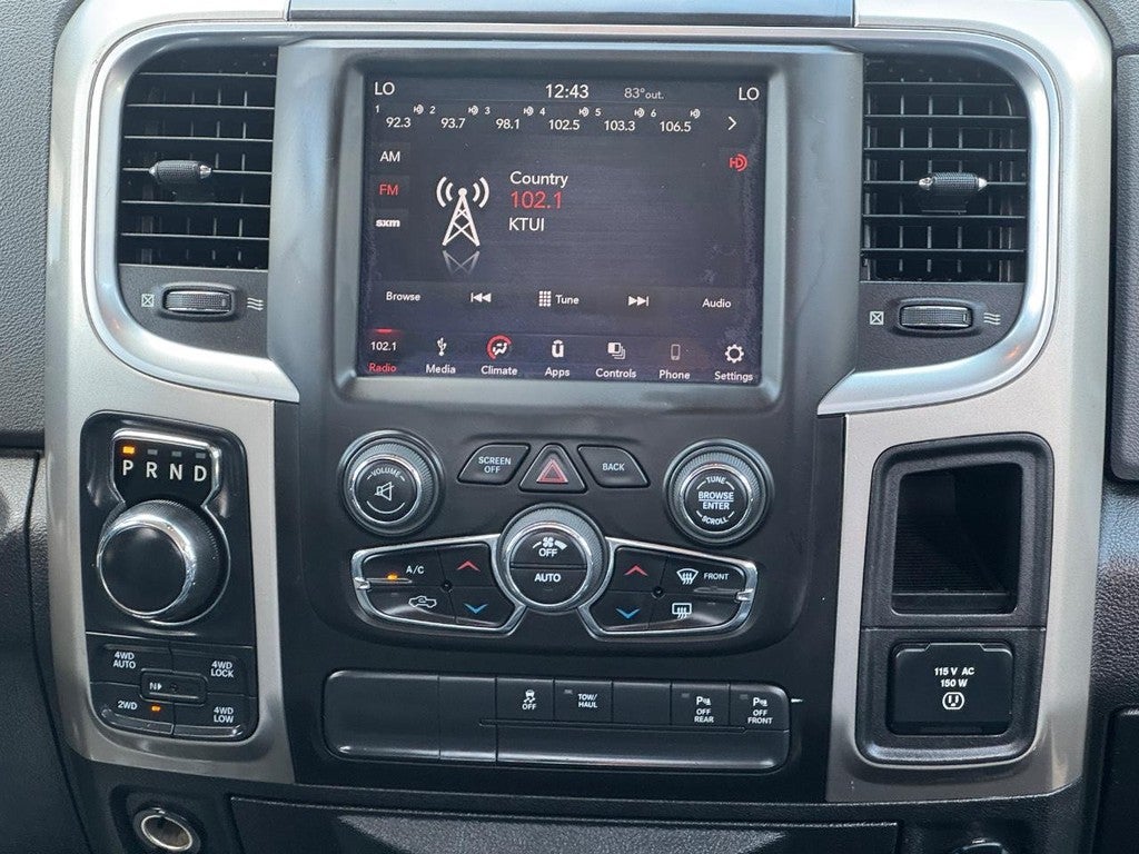 2019 RAM 1500 Classic Big Horn 4x4 Crew Cab 6'4" Box