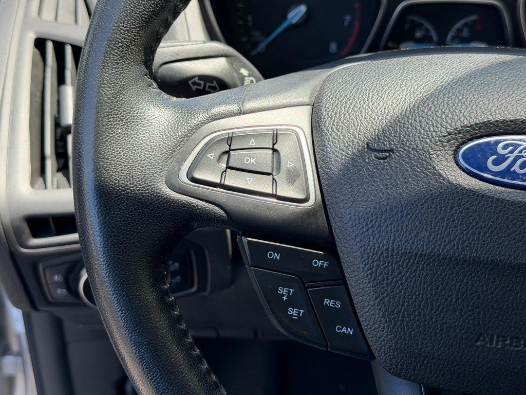 2015 Ford Focus 4dr Sdn SE