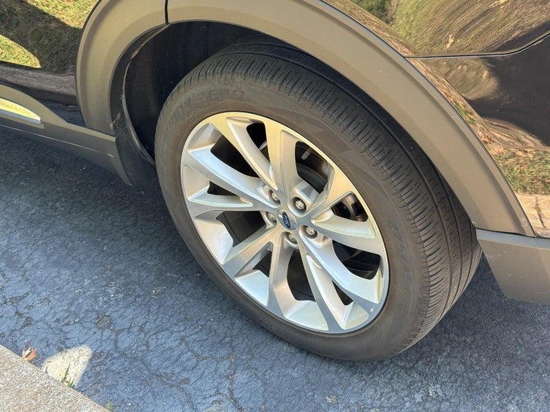 2022 Ford Explorer Platinum 4WD