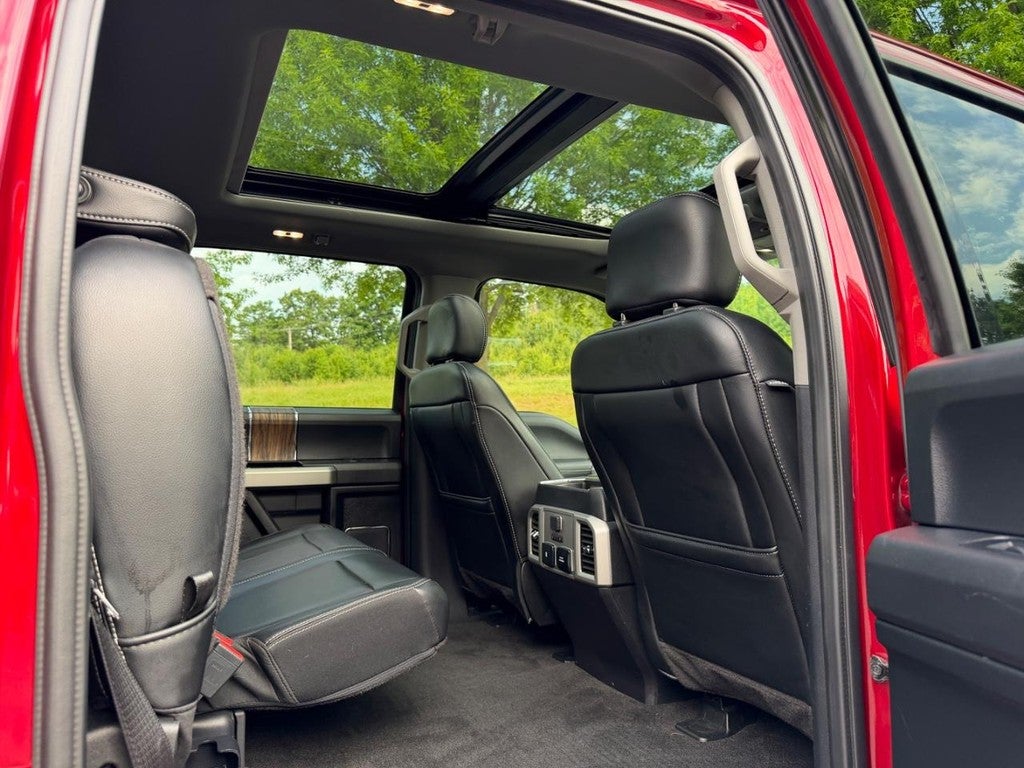 2019 Ford F-150 LARIAT 4WD SuperCrew 5.5' Box