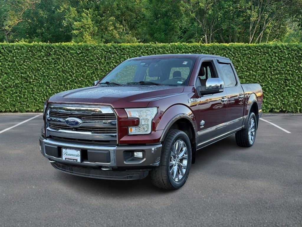 2016 Ford F-150 4WD SuperCrew 145" King Ranch
