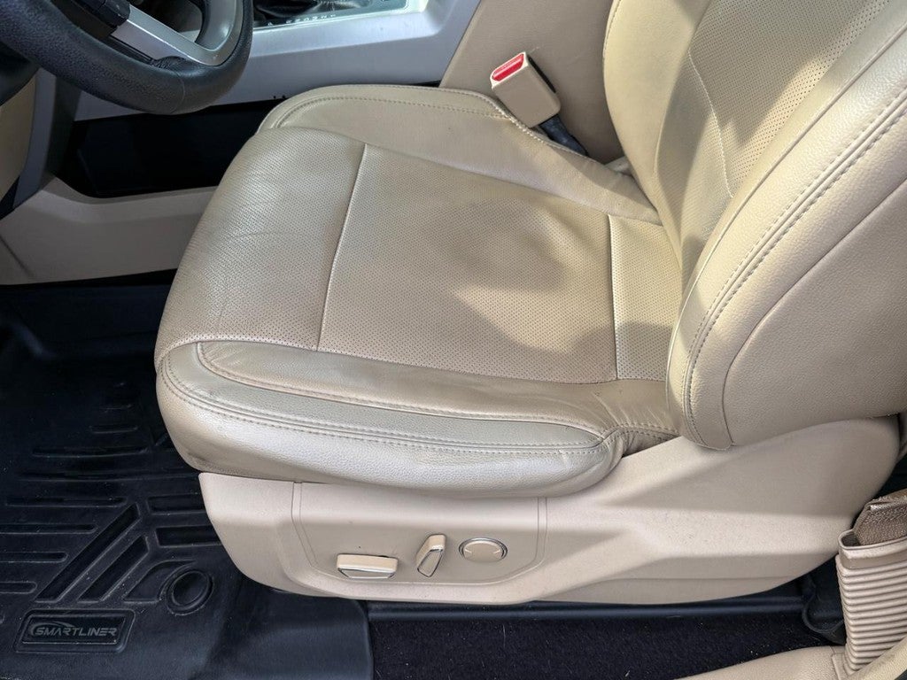 2016 Ford F-150 4WD SuperCrew 145" Lariat