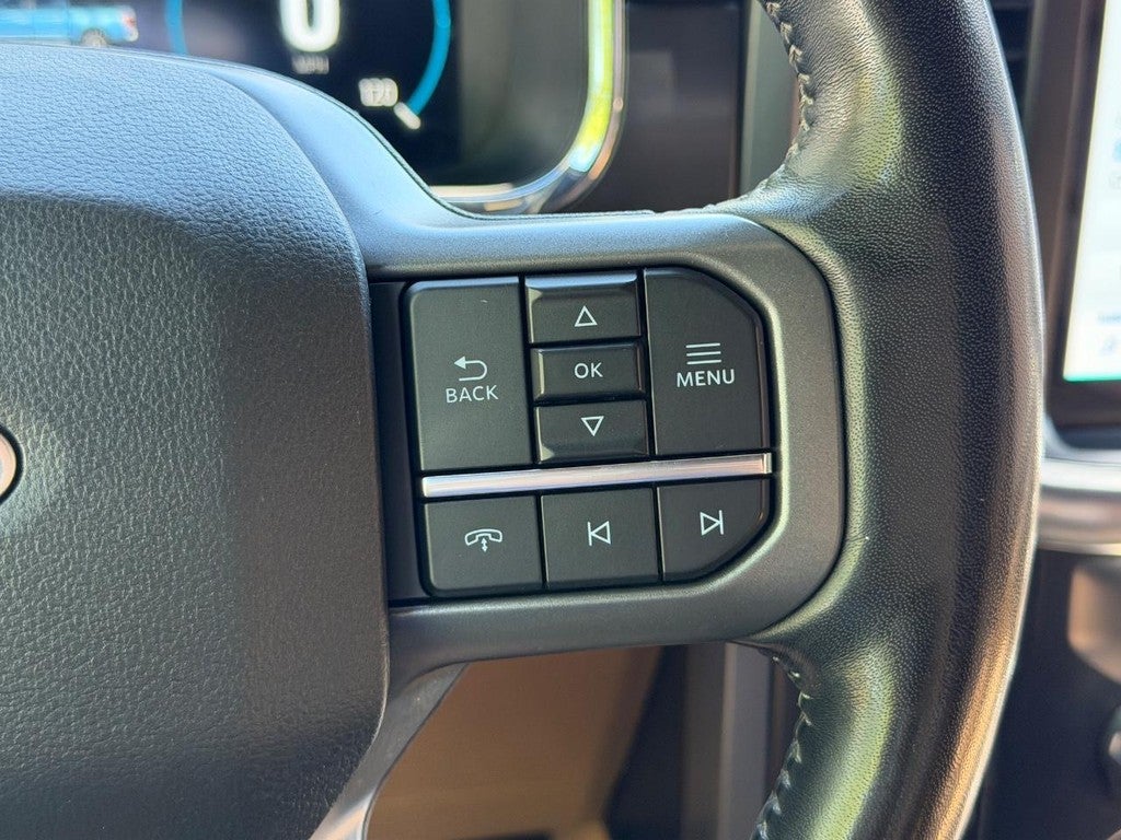 2021 Ford F-150 LARIAT 4WD SuperCrew 5.5' Box