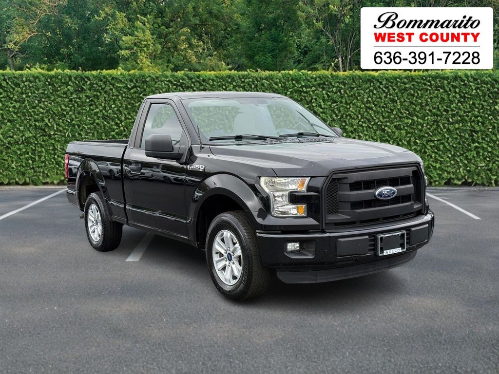 2016 Ford F-150 2WD Reg Cab 122.5" XL