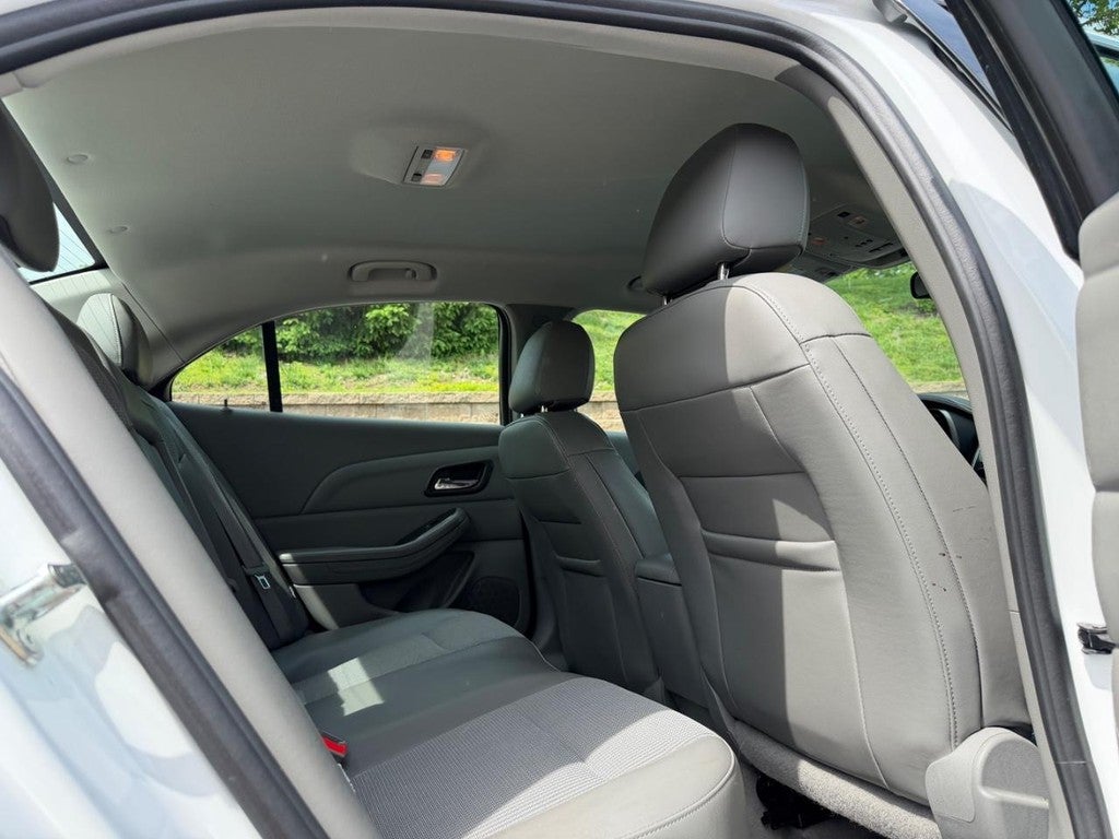 2014 Chevrolet Malibu 4dr Sdn LT w/1LT