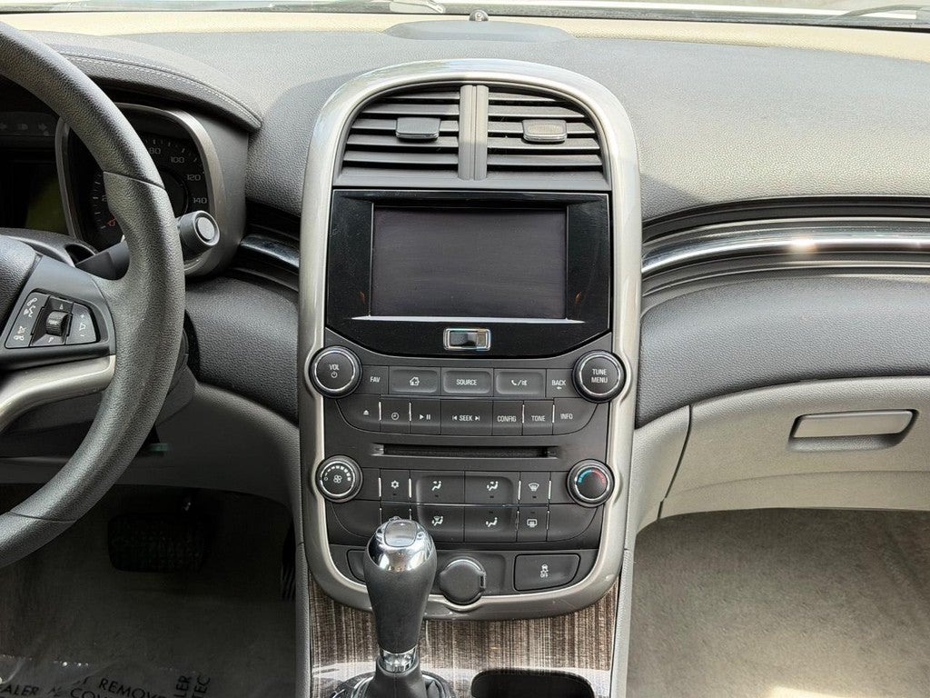 2014 Chevrolet Malibu 4dr Sdn LT w/1LT