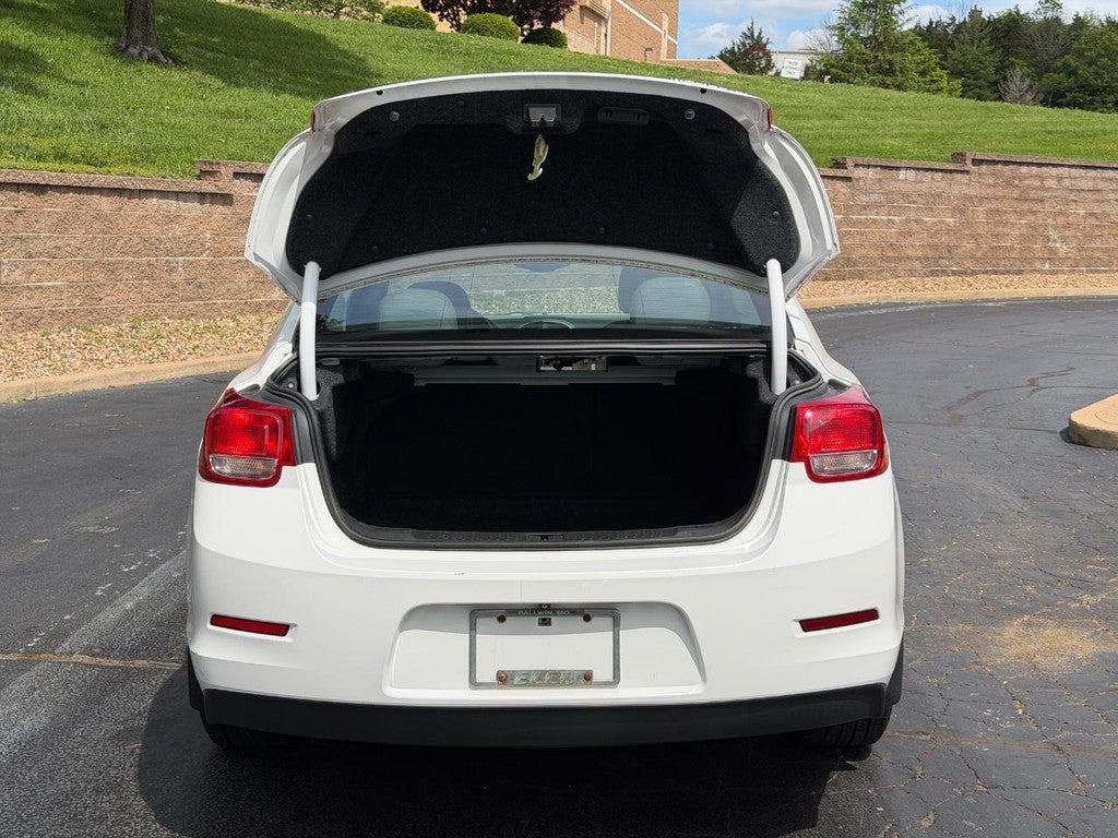 2014 Chevrolet Malibu 4dr Sdn LT w/1LT