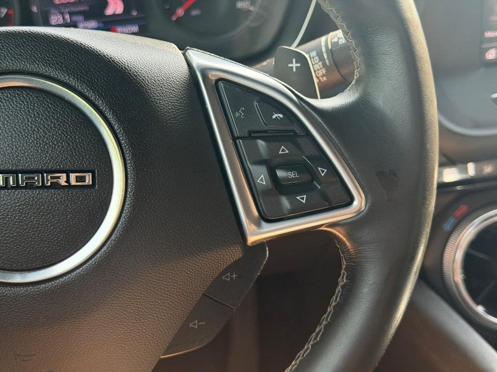 2022 Chevrolet Camaro 2dr Conv 1LT