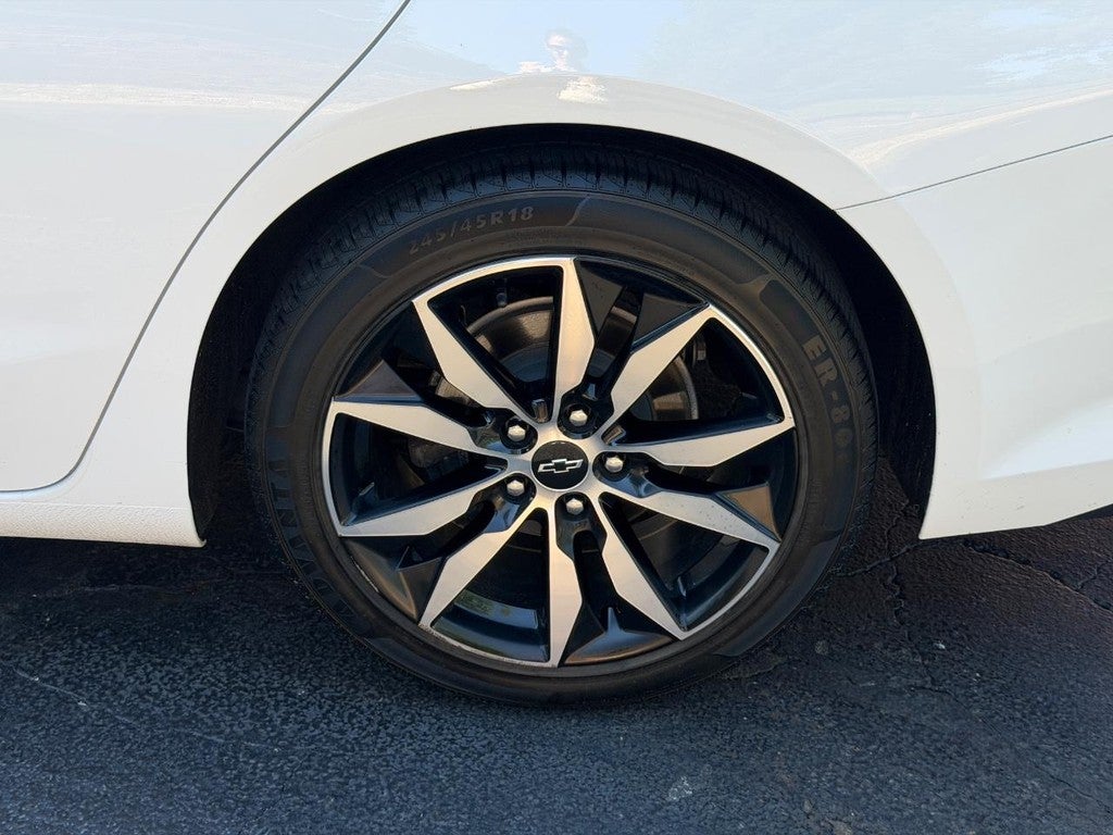 2020 Chevrolet Malibu 4dr Sdn RS