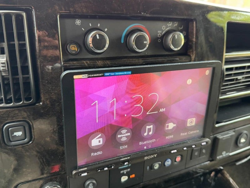 2021 Chevrolet Express Passenger RWD 3500 155" LS