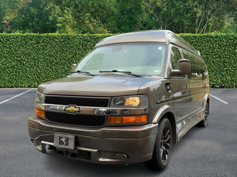 2021 Chevrolet Express Passenger RWD 3500 155" LS