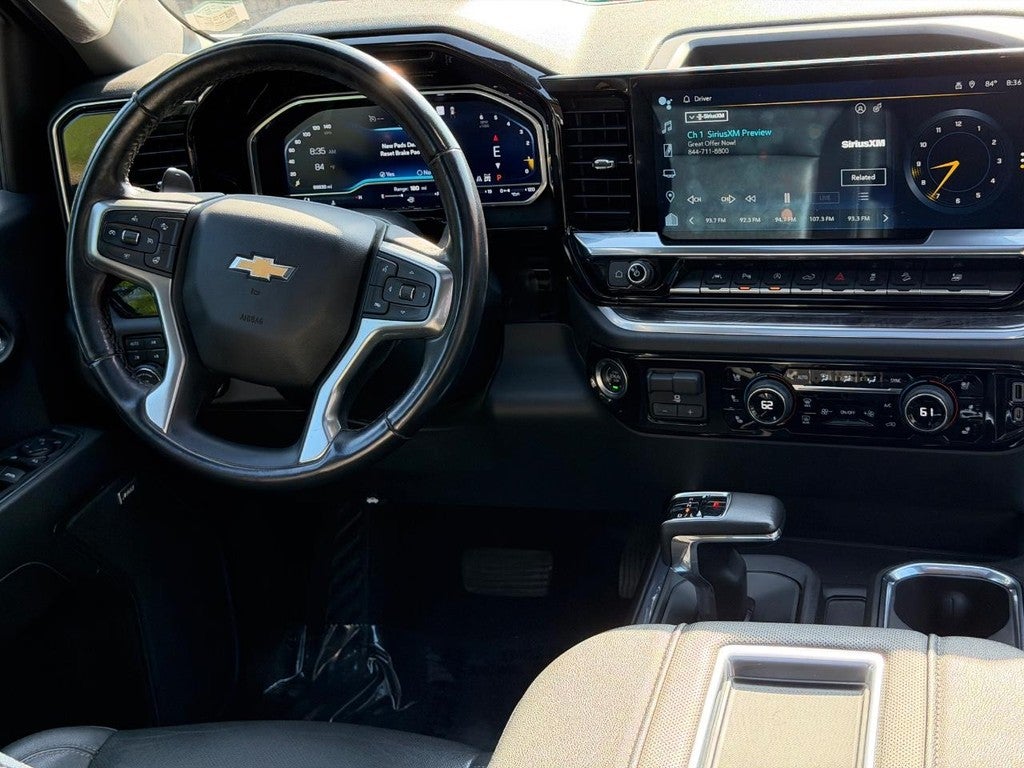2022 Chevrolet Silverado 1500 4WD Crew Cab 147" LTZ
