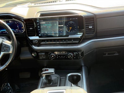 2022 Chevrolet Silverado 1500 4WD Crew Cab 147" LTZ