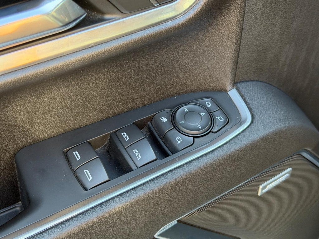 2022 Chevrolet Silverado 1500 4WD Crew Cab 147" LTZ
