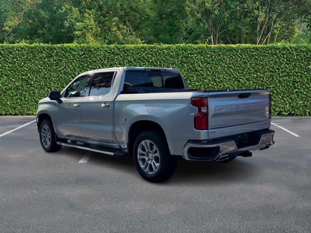 2022 Chevrolet Silverado 1500 4WD Crew Cab 147" LTZ