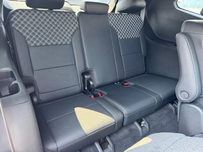 2025 GMC Acadia FWD 4dr Denali