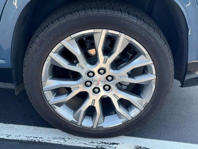 2025 GMC Acadia FWD 4dr Denali