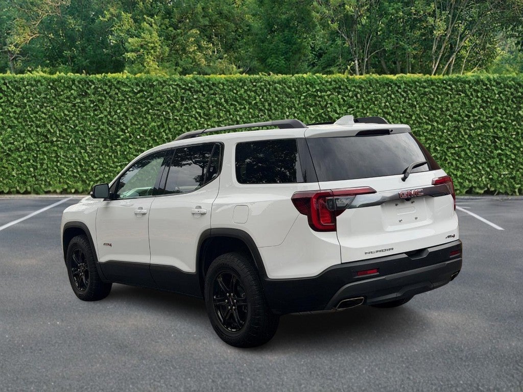 2023 GMC Acadia AWD 4dr AT4