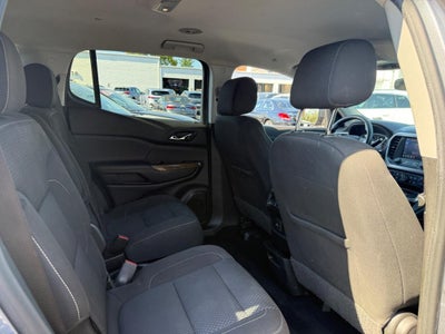 2022 GMC Acadia AWD 4dr SLE