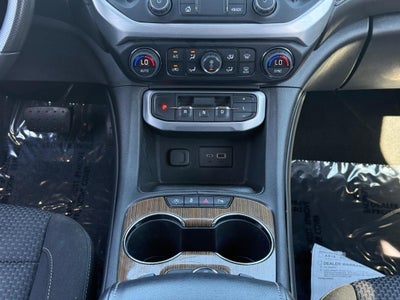 2022 GMC Acadia AWD 4dr SLE