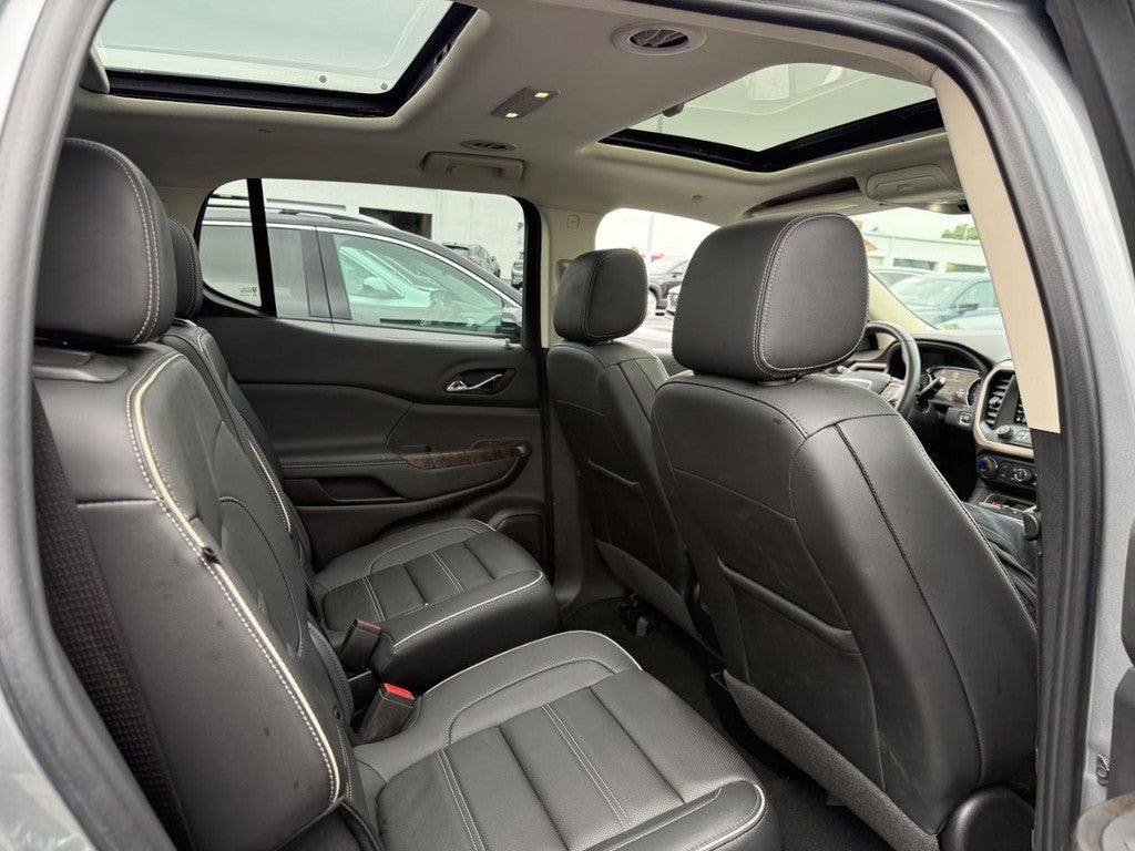2023 GMC Acadia AWD 4dr Denali