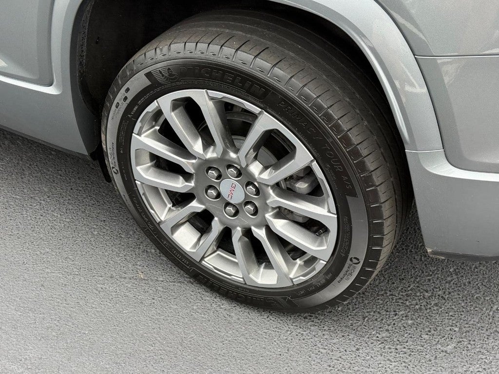 2023 GMC Acadia AWD 4dr Denali