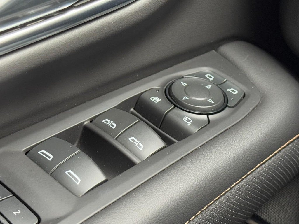 2024 GMC Yukon 4WD 4dr AT4