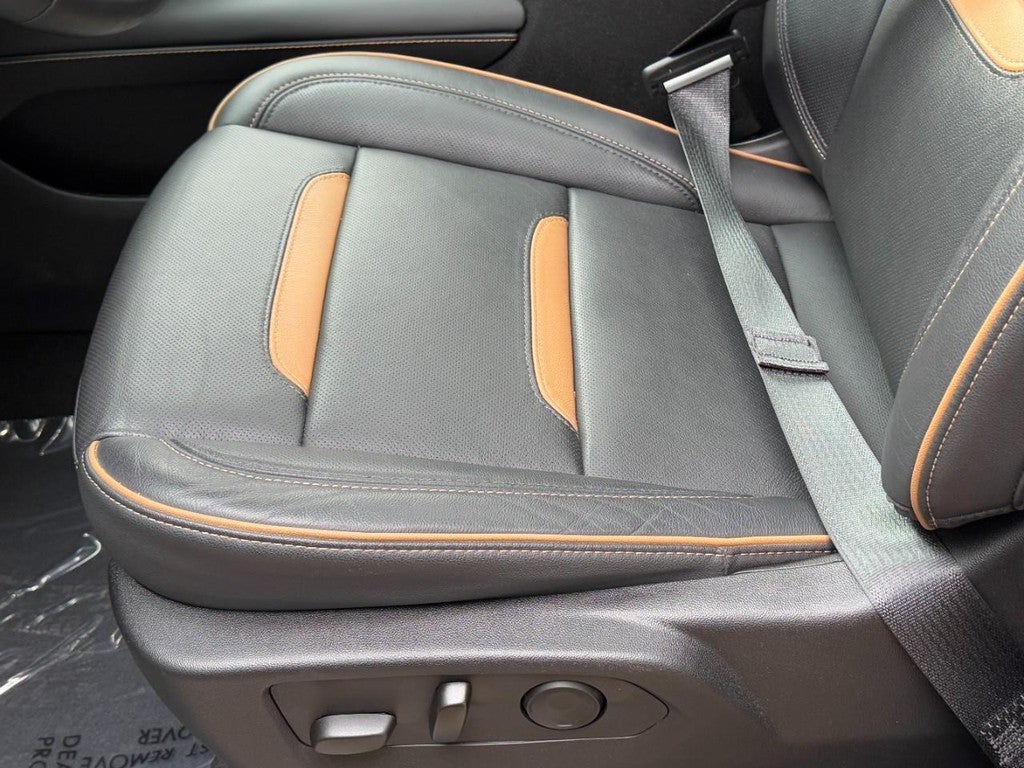 2024 GMC Yukon 4WD 4dr AT4