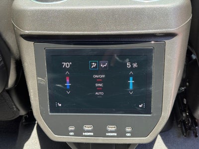 2025 GMC Yukon 4WD 4dr Denali Ultimate