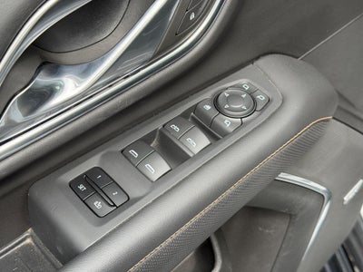 2023 GMC Yukon XL 4WD 4dr AT4