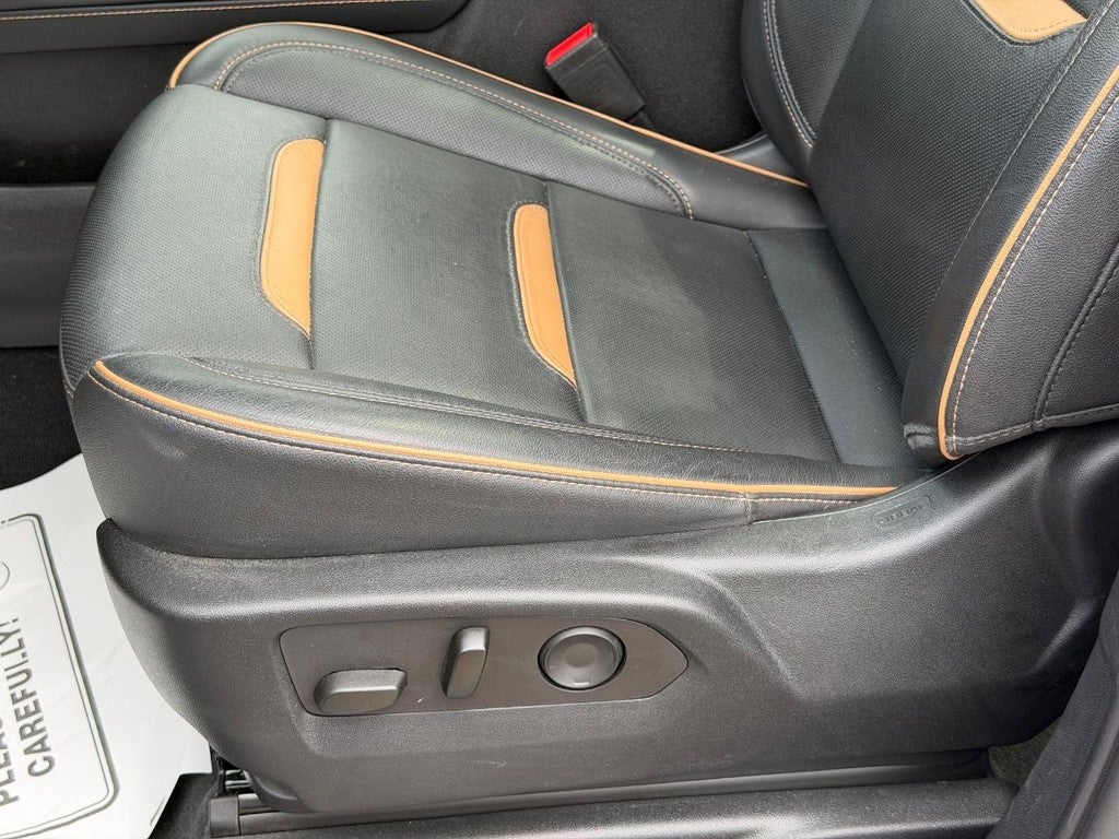 2023 GMC Yukon XL 4WD 4dr AT4