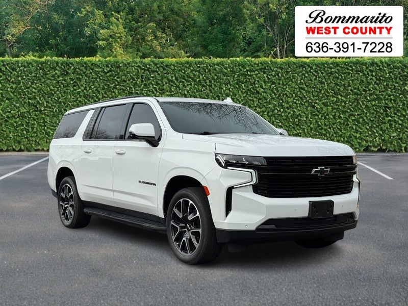 2023 Chevrolet Suburban 4WD 4dr RST