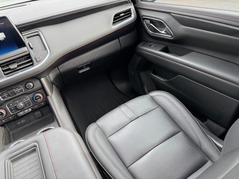 2023 Chevrolet Suburban 4WD 4dr RST