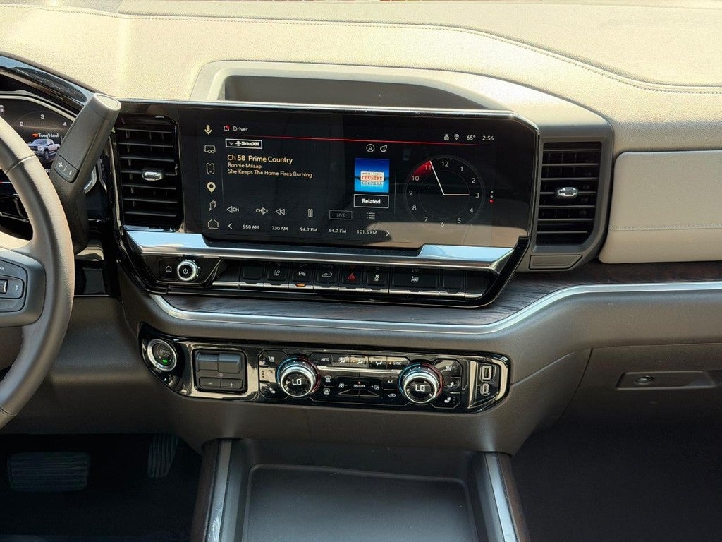 2026 GMC Sierra 2500HD 4WD Crew Cab 159" SLT