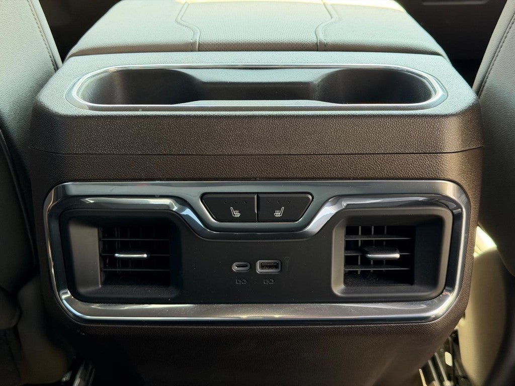 2026 GMC Sierra 2500HD 4WD Crew Cab 159" SLT