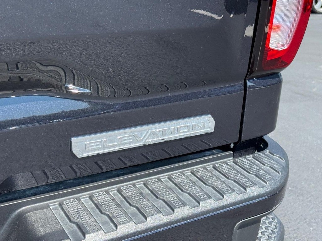 2025 GMC Sierra 1500 4WD Crew Cab 147" Elevation w/3SB