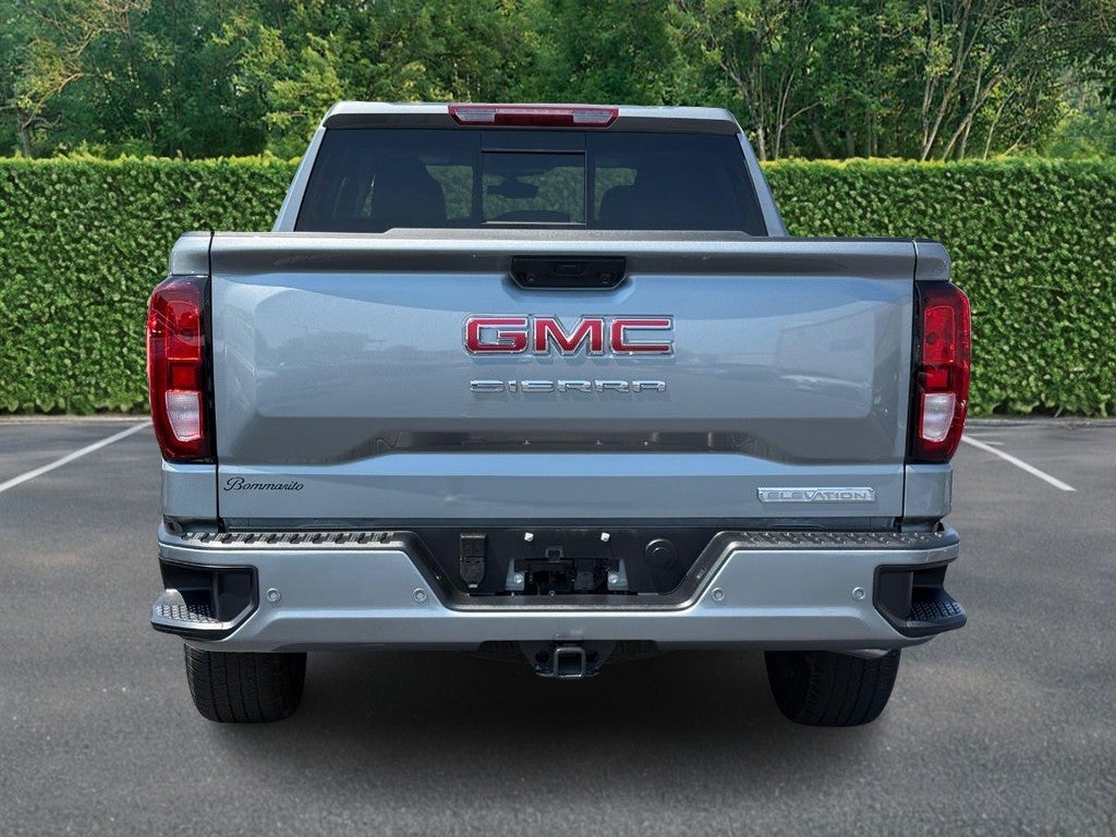 2025 GMC Sierra 1500 4WD Crew Cab 147" Elevation w/3SB