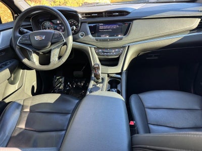 2021 Cadillac XT5 FWD 4dr Premium Luxury