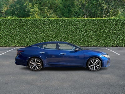 2023 Nissan Maxima SL Sedan