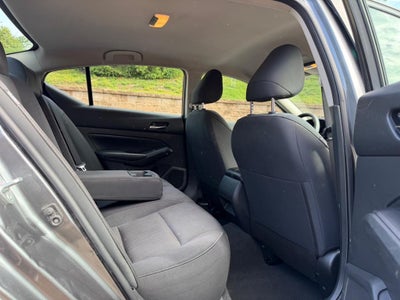 2022 Nissan Altima 2.5 S Sedan