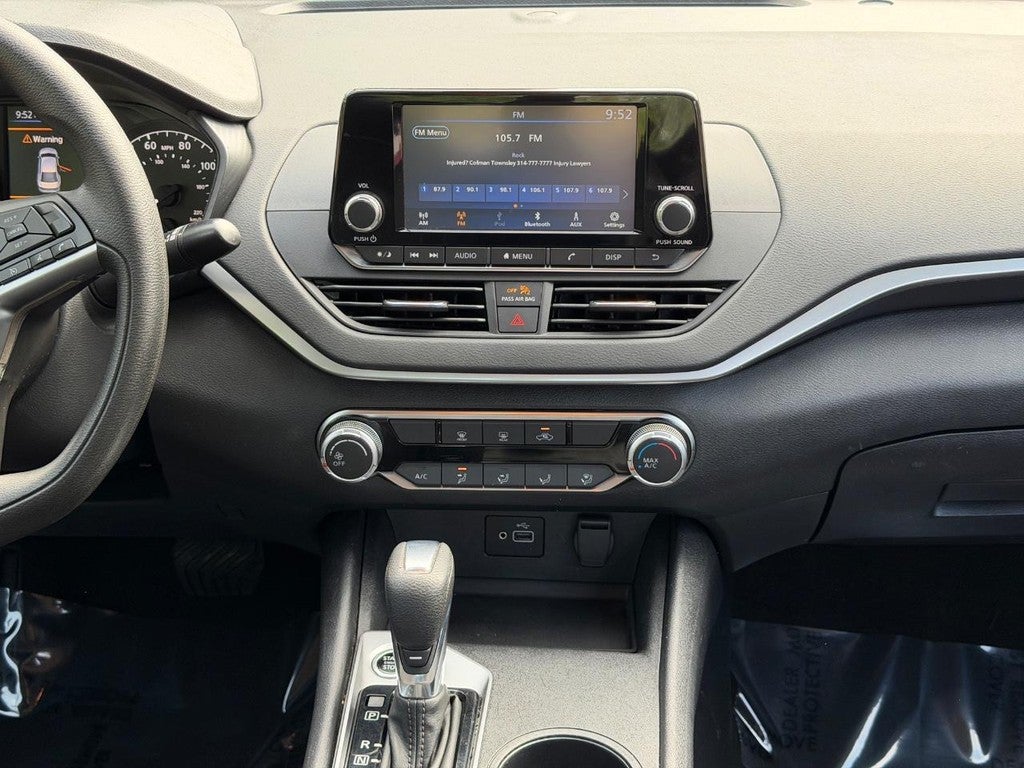2022 Nissan Altima 2.5 S Sedan