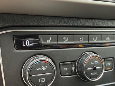 2021 Volkswagen Atlas Cross Sport 3.6L V6 SE w/Technology R-Line FWD