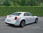 2021 Chrysler 300 Touring L RWD